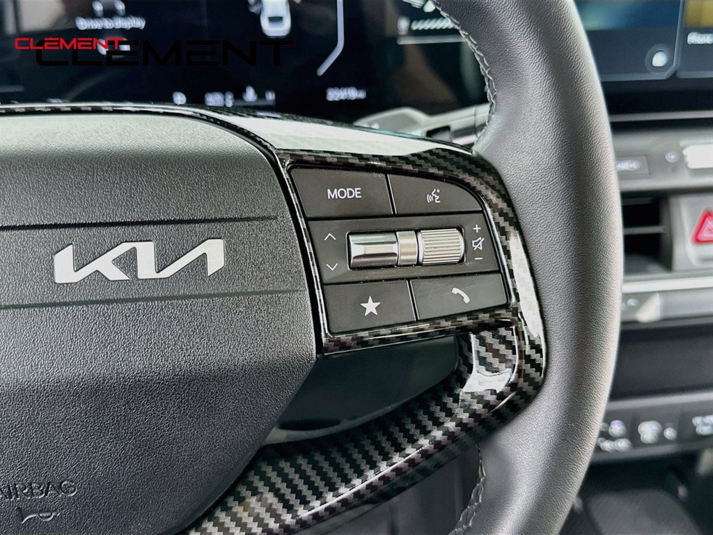 Used 2025 Kia K4 EX FWD image 21