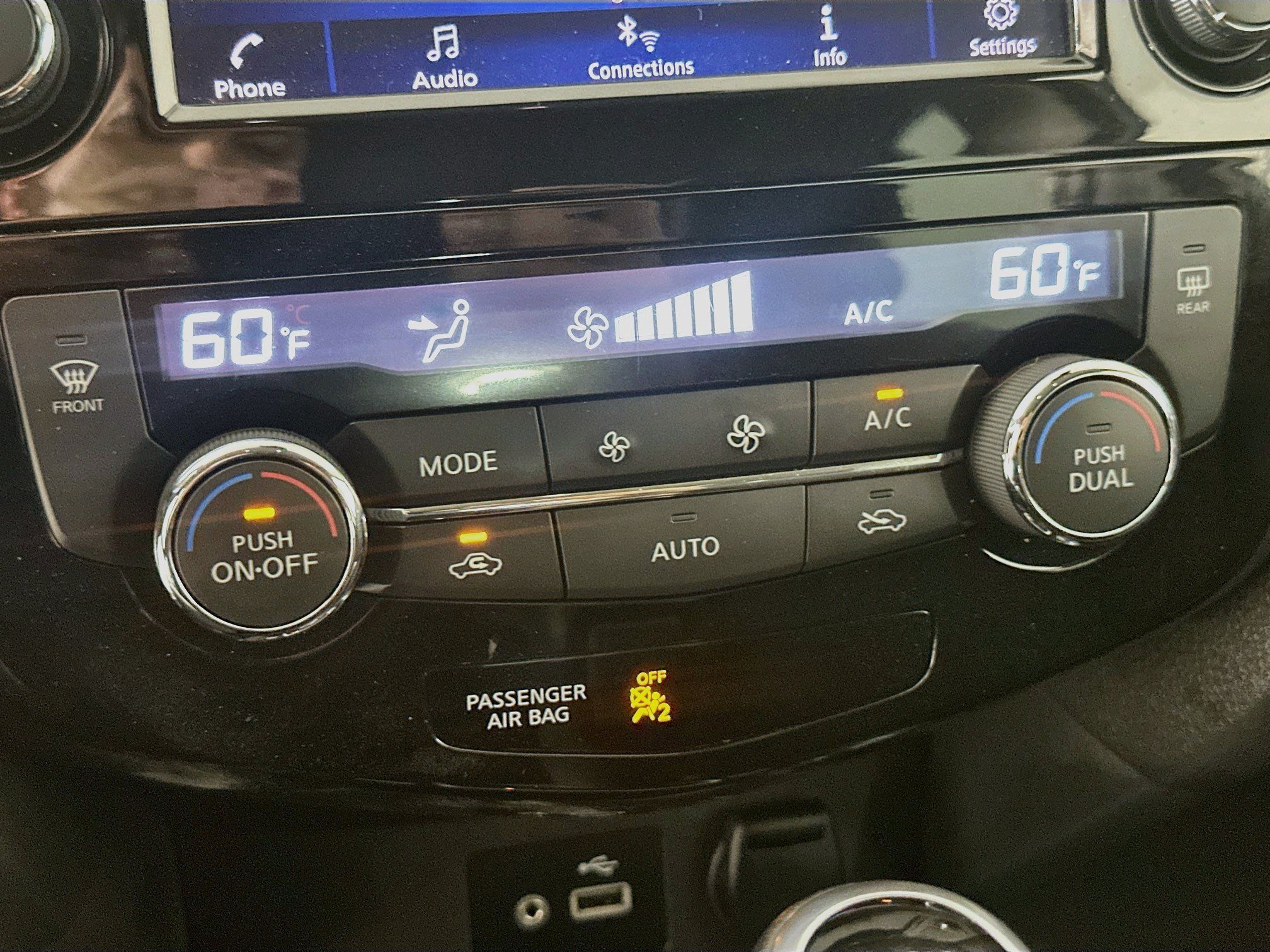 Used 2019 Nissan Rogue SV FWD image 22