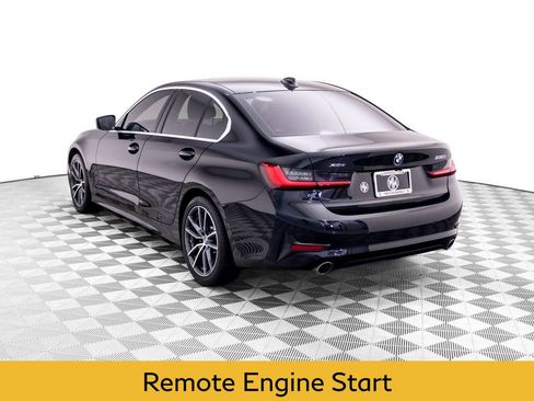 Used 2019 BMW 330i xDrive Sedan w/ Driving Assistance Package AWD/4WD image 3