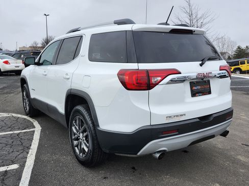 Used 2019 GMC Acadia SLT image 15