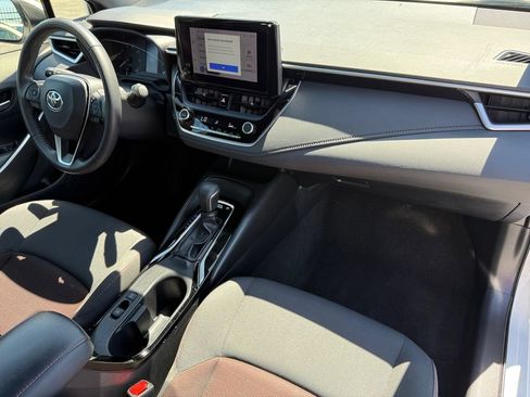 Certified 2025 Toyota Corolla SE FWD image 17