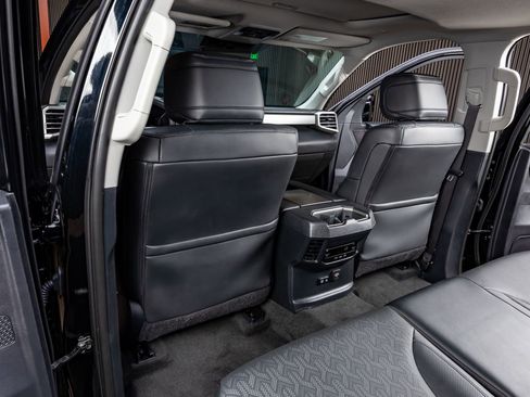 Used 2023 Toyota Sequoia SR5 image 33