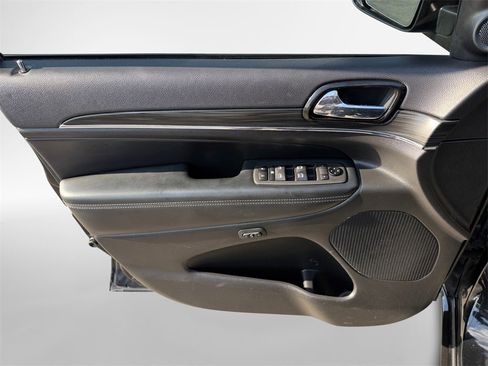 Used 2021 Jeep Grand Cherokee Limited w/ Quick Order Package 28K 80th image 17