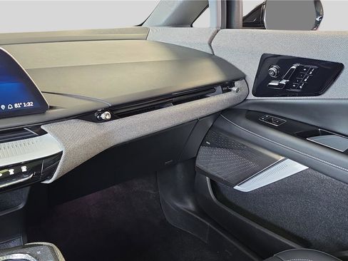 Used 2025 Cadillac Optiq Sport 2 w/ LPO, Floor Liner Package image 26