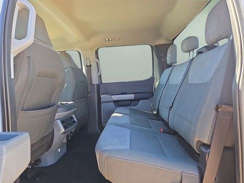 Used 2024 Ford F250 XLT w/ FX4 Off-Road Package image 15