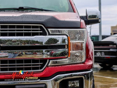 Used 2019 Ford F150 Lariat image 5