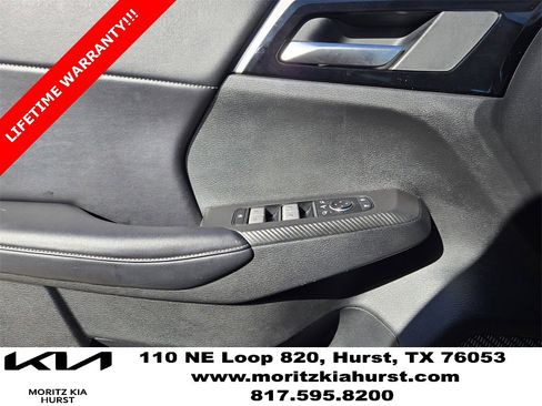 Used 2024 Mitsubishi Outlander SE Black Edition image 25