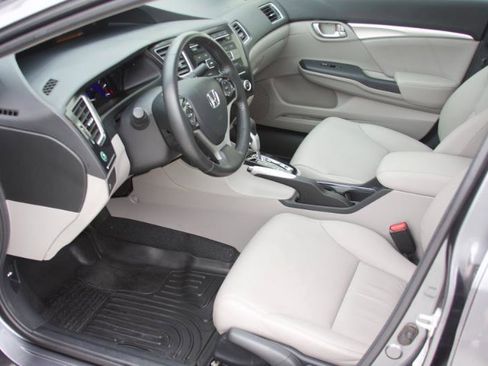 Used 2013 Honda Civic EX-L image 23