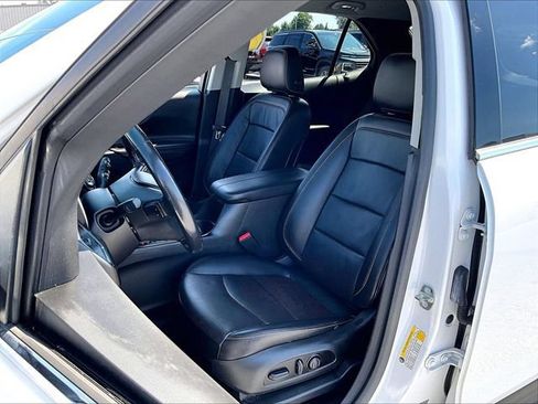 Used 2018 Chevrolet Equinox Premier w/ LPO, Protection Package AWD/4WD image 10