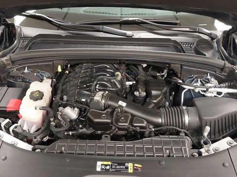 Used 2024 Jeep Grand Cherokee L Limited w/ Luxury Tech Group II image 29