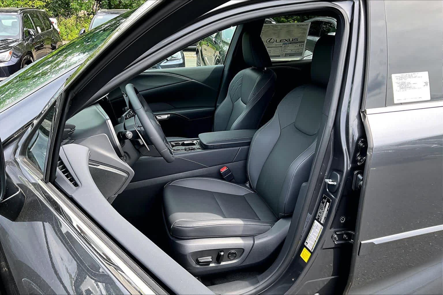 New 2026 Lexus RX 350 Premium w/ Accessory Package (Z1) AWD/4WD image 9