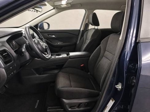 Used 2024 Nissan Rogue SV FWD image 12