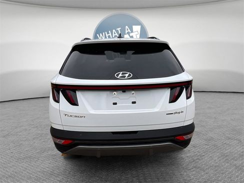 Used 2023 Hyundai Tucson Limited image 4