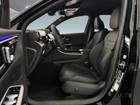 New 2026 Mercedes-Benz GLC 300 image 5