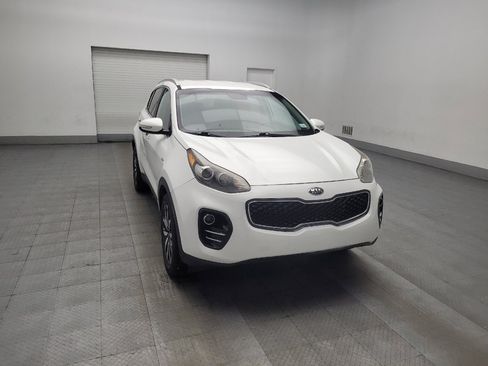 Used 2018 Kia Sportage EX image 14
