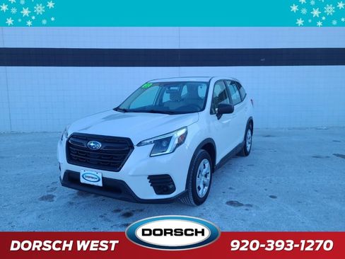 Used 2022 Subaru Forester Base image 1