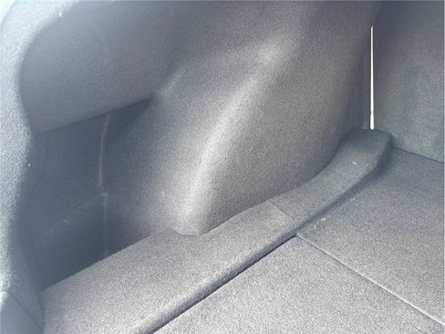 Used 2019 Tesla Model 3 Performance image 41