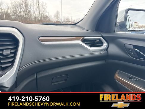 Certified 2023 GMC Acadia SLE image 27