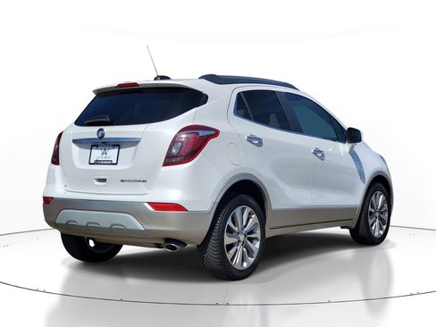 Used 2020 Buick Encore Preferred w/ Safety Package FWD image 3