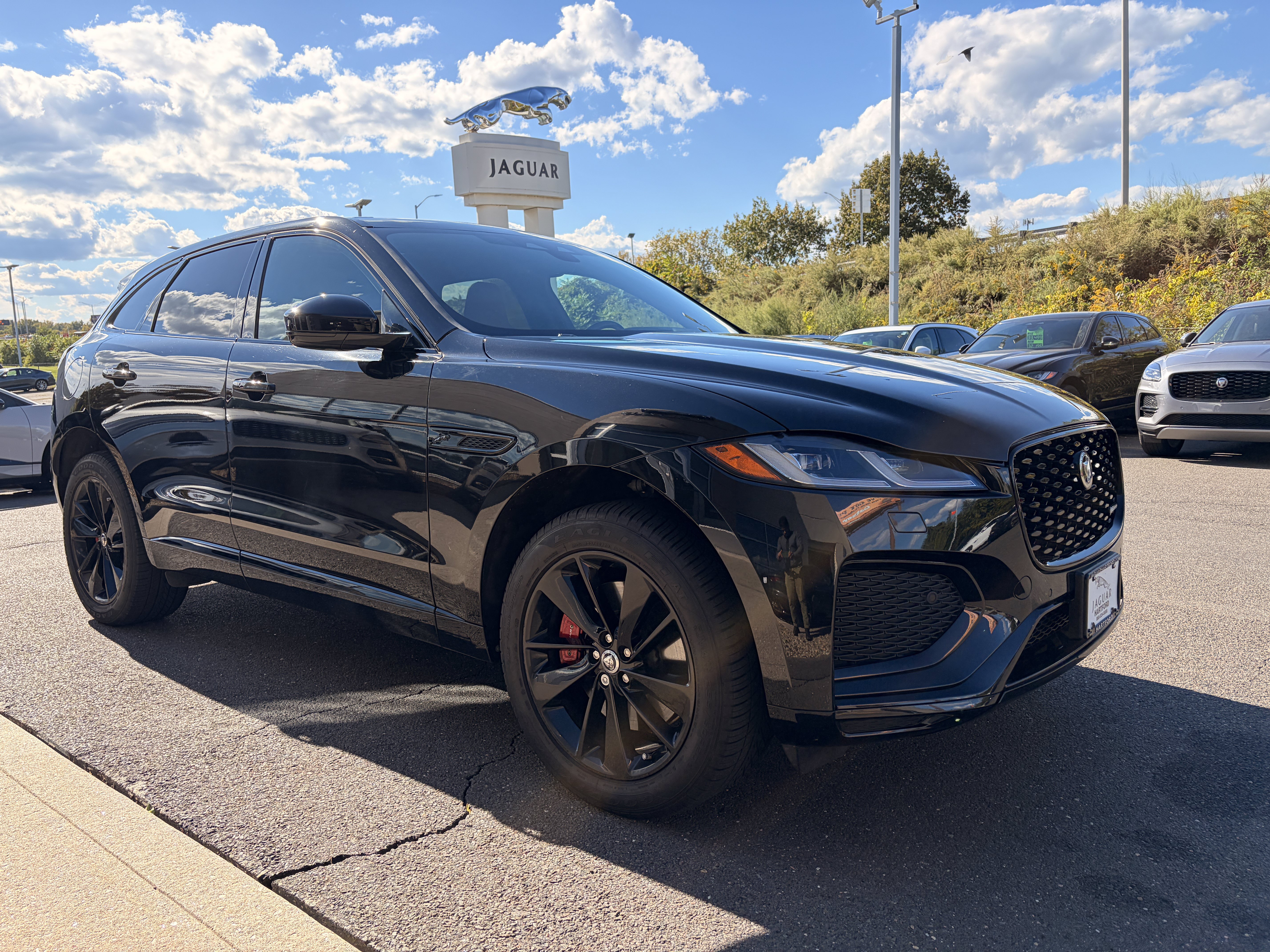 Used 2024 Jaguar F-PACE R-Dynamic S AWD/4WD image 5