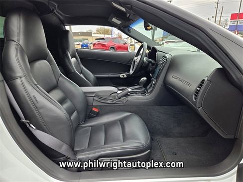 Used 2008 Chevrolet Corvette Coupe w/ Preferred Equipment Group image 18