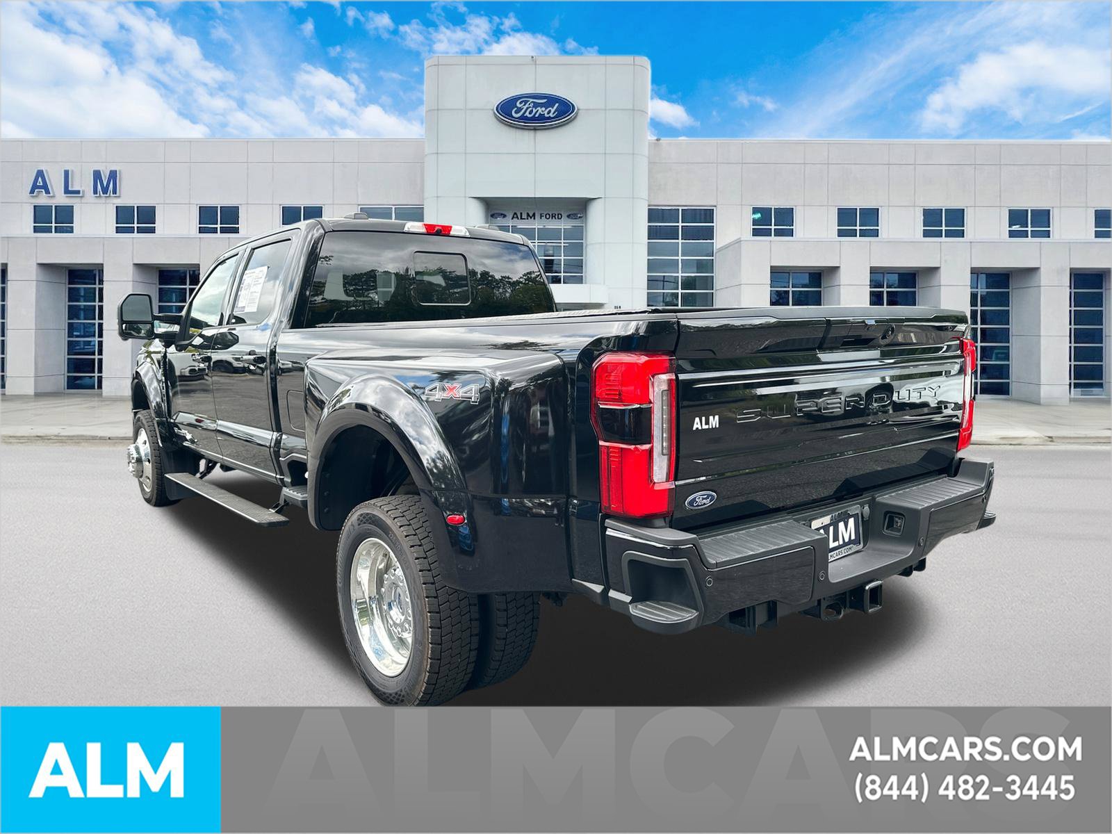 Used 2025 Ford F450 Platinum AWD/4WD image 8