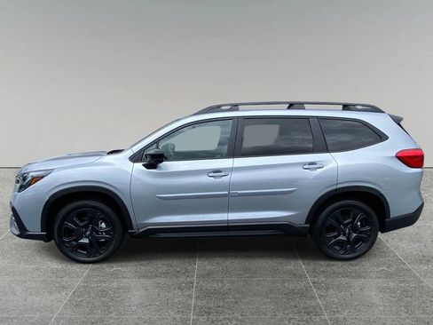 Certified 2025 Subaru Ascent Bronze Edition w/ Popular Package #2 AWD/4WD image 2
