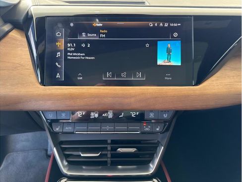 Used 2022 Audi e-tron GT Prestige w/ Prestige Package AWD/4WD image 20