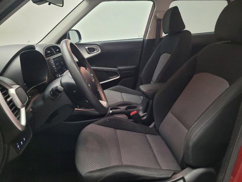 Used 2023 Kia Soul LX w/ Option Group 015 image 17