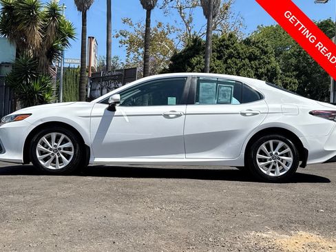 Used 2024 Toyota Camry LE FWD image 7