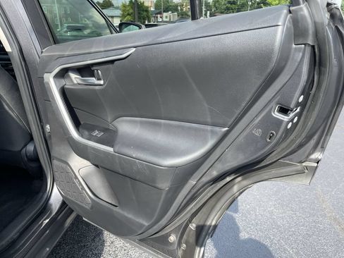 Used 2024 Toyota RAV4 XLE AWD/4WD image 22