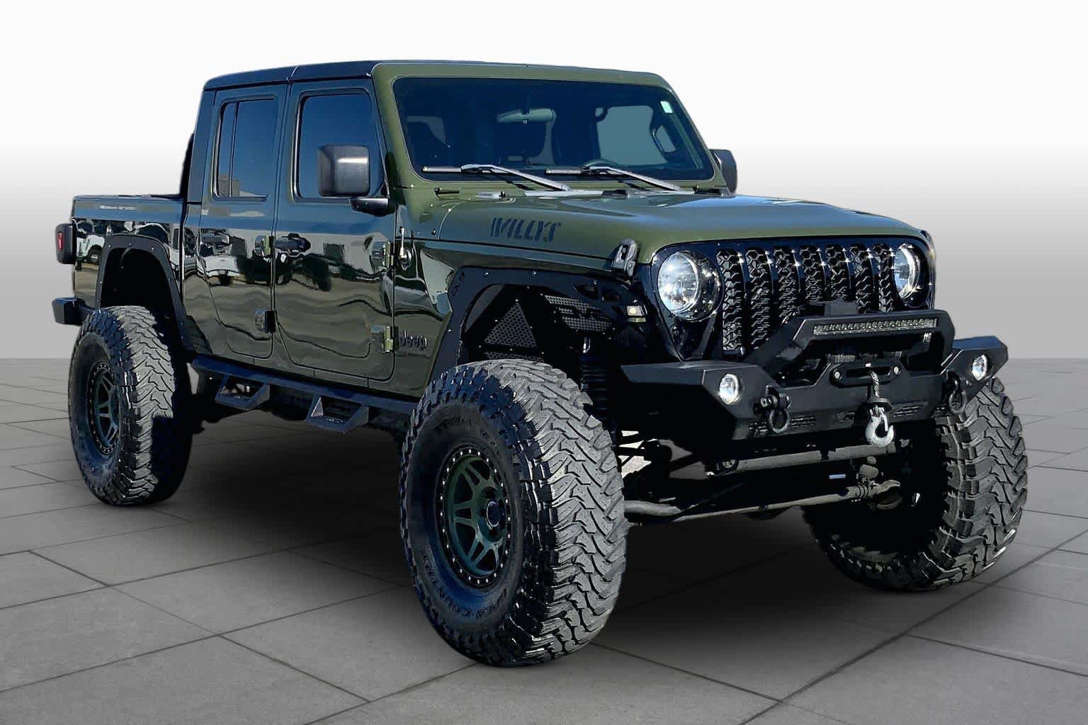 Used 2023 Jeep Gladiator Mojave AWD/4WD image 3