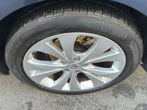 Used 2023 Honda Accord EX image 9