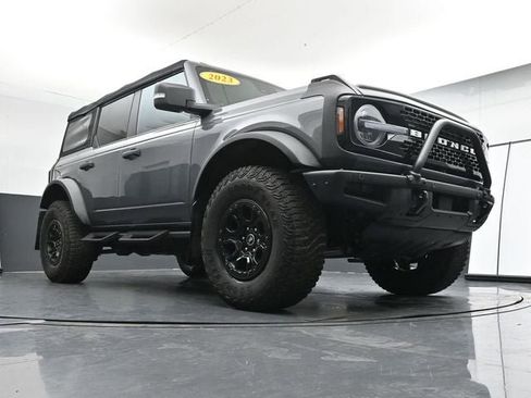 Used 2023 Ford Bronco Wildtrak AWD/4WD image 25