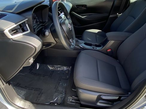 Certified 2025 Toyota Corolla LE image 26