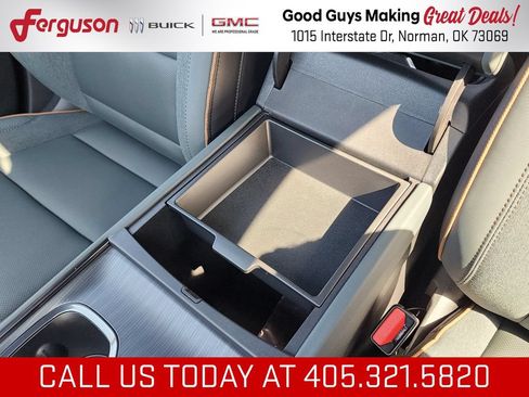 New 2026 GMC Acadia AT4 w/ Luxury Package AWD/4WD image 35