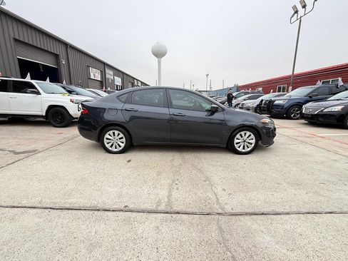 Used 2014 Dodge Dart SXT image 13