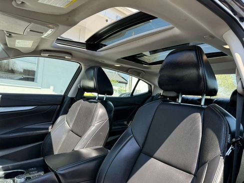 Used 2016 Nissan Maxima 3.5 SL image 19