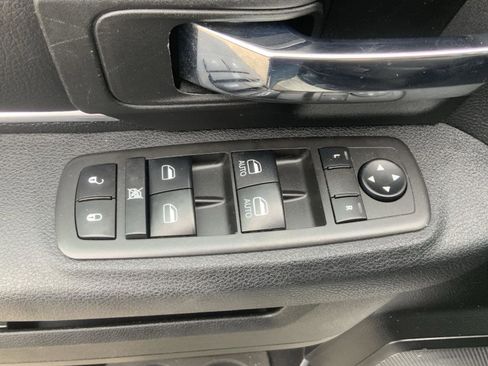 Used 2021 RAM 1500 Classic Warlock AWD/4WD image 19