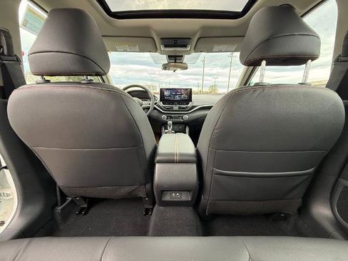 New 2025 Nissan Altima 2.5 SR w/ SR Premium Package image 13