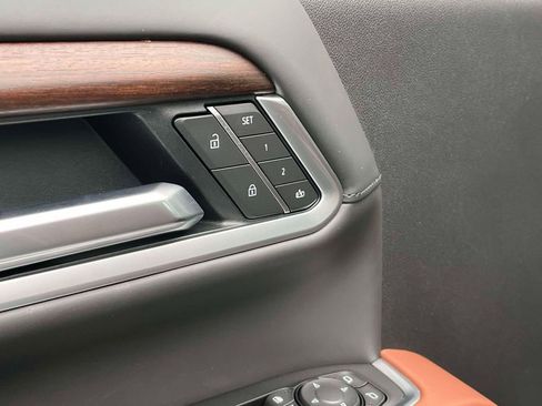 Certified 2026 GMC Sierra 2500 Denali Ultimate w/ Max Trailering Package image 24