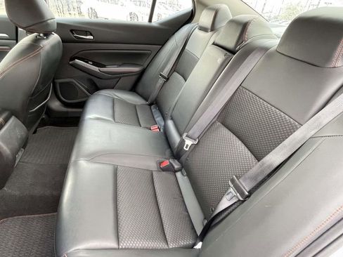 Used 2023 Nissan Altima 2.5 SR image 11