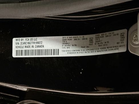 New 2026 Chrysler Pacifica Select image 32