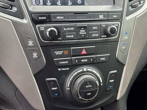 Used 2018 Hyundai Santa Fe Sport w/ 2.4L Tech Package 04 FWD image 15