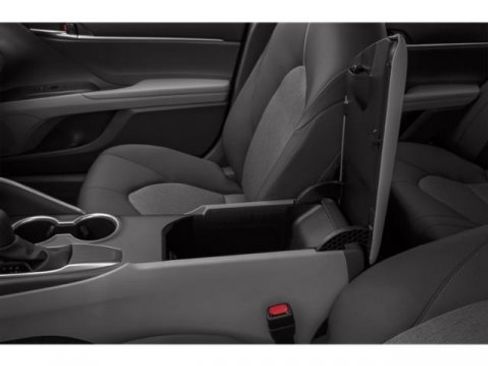 Used 2022 Toyota Camry LE image 14