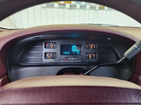 Used 1995 Chevrolet Caprice Classic RWD image 18
