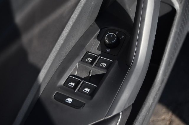New 2026 Volkswagen Jetta Sport FWD image 8