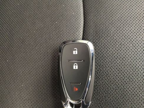 Used 2020 Chevrolet Equinox LT w/ Midnight Edition FWD image 32