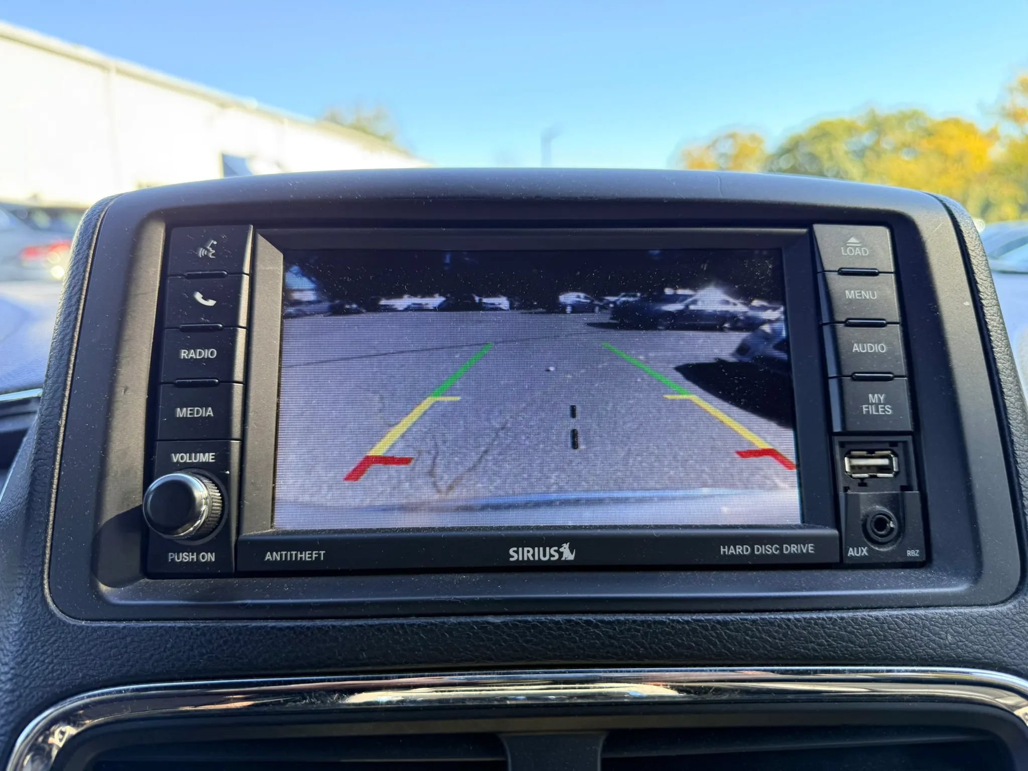 Used 2017 Dodge Grand Caravan SXT FWD image 16