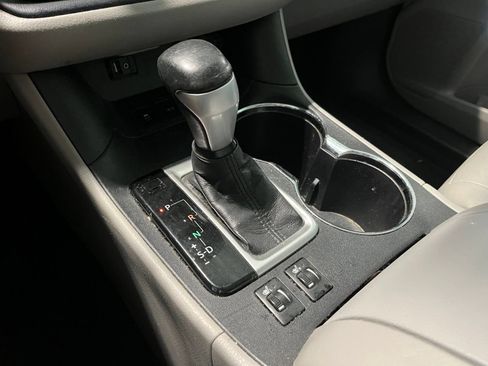 Used 2016 Toyota Highlander XLE FWD image 26